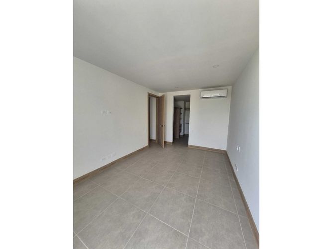 Apartamento de 2 alcobas en venta en Serena Del Mar, Cartagena, 149 m² · foto 7 de 12