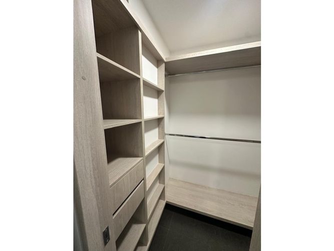 Apartamento de 2 alcobas en venta en Vía Las Palmas, Medellín, 92 m² · foto 13 de 19