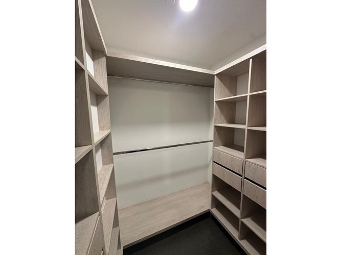 Apartamento de 2 alcobas en venta en Vía Las Palmas, Medellín, 92 m² · foto 14 de 19