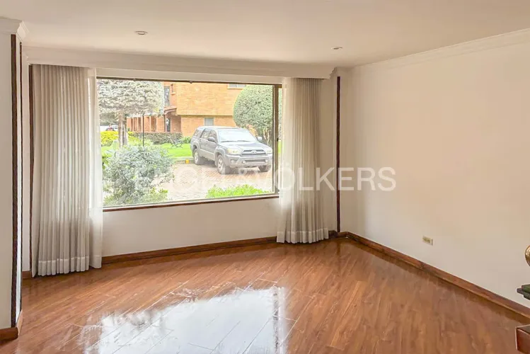 Casa de 3 alcobas en venta en San Pedro, Chía, 274 m² · foto 2 de 20