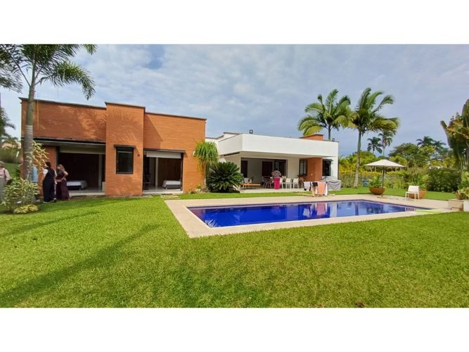 Casa en venta en Cerritos, Pereira · foto 3 de 17