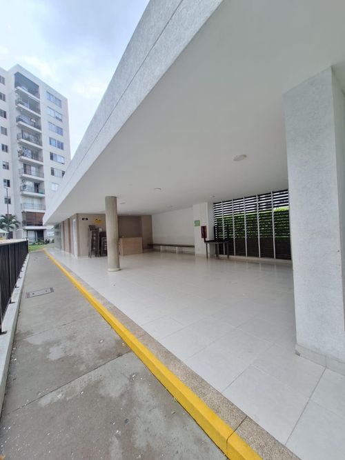 Apartamento de 2 alcobas en venta en Arroyohondo, Yumbo, 51 m² · foto 17 de 17
