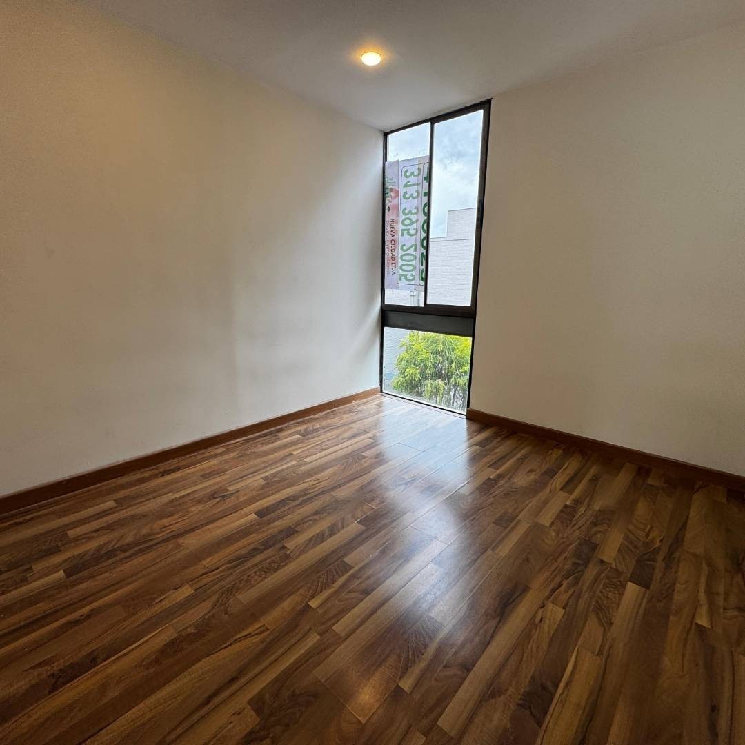 Apartamento en venta en Santa Maria Del Lago, Bogotá · foto 11 de 24