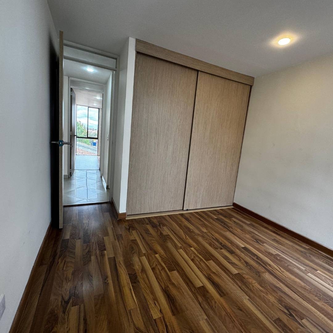 Apartamento en venta en Santa Maria Del Lago, Bogotá · foto 12 de 24