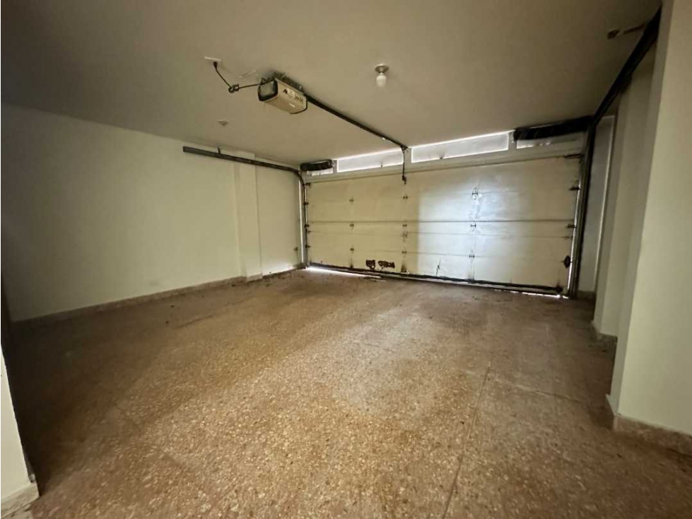 Casa en arriendo en El Poblado, Medellín · foto 16 de 24