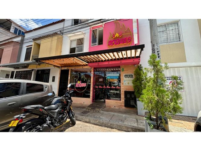 Edificio en venta en Baviera, Floridablanca, 120 m² · foto 3 de 24