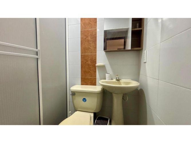 Edificio en venta en Baviera, Floridablanca, 120 m² · foto 18 de 24