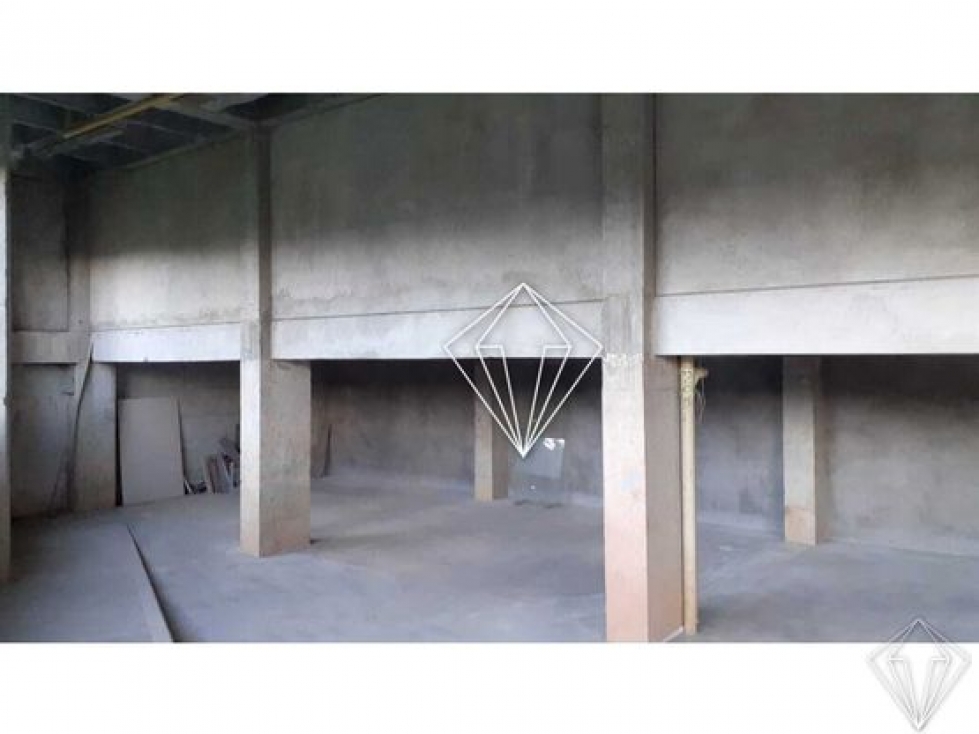 Local en venta en La Ceja, 197 m² · foto 2 de 13