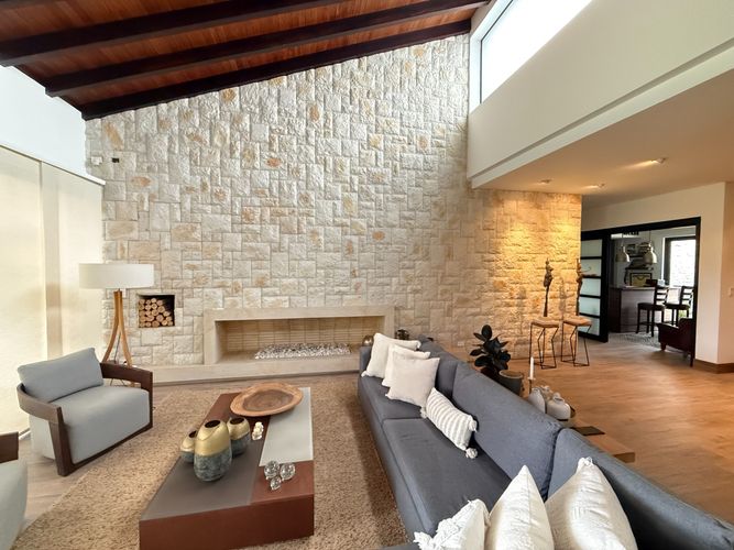 Casa de 3 alcobas en venta en Hatogrande, Sopó, 263 m² · foto 7 de 19