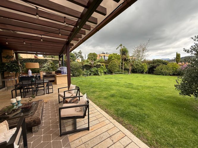 Casa de 3 alcobas en venta en Hatogrande, Sopó, 263 m² · foto 3 de 19