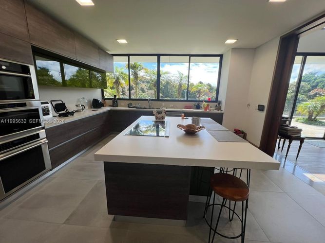 Casa de 5 alcobas en venta en Las Palmas, Envigado, 1032 m² · foto 7 de 20