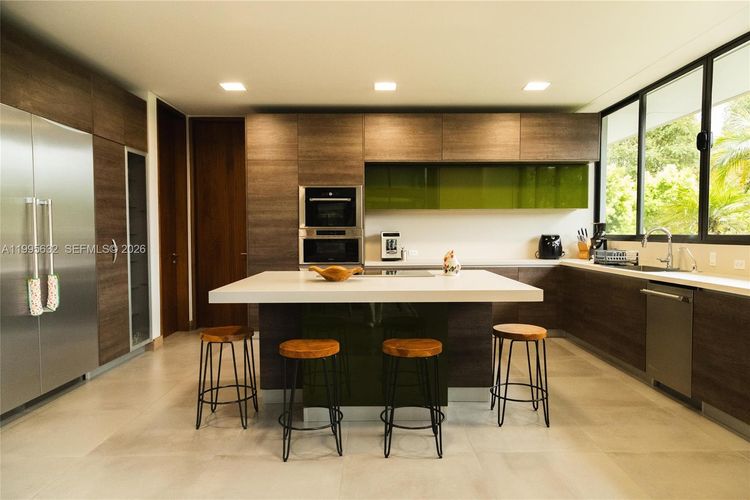 Casa de 5 alcobas en venta en Las Palmas, Envigado, 1032 m² · foto 8 de 20