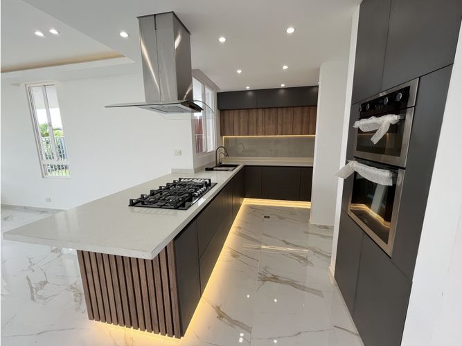 Casa de 3 alcobas en venta en El Castillo, Jamundí, 150 m² · foto 8 de 20