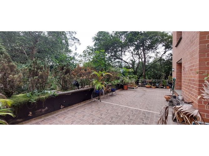 Apartamento de 3 alcobas en venta en La Tomatera, Medellín, 340 m² · foto 6 de 18
