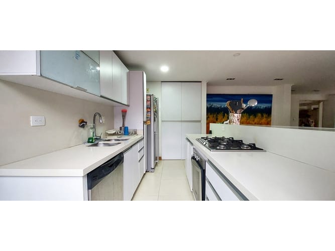 Apartamento de 3 alcobas en venta en La Tomatera, Medellín, 340 m² · foto 11 de 18