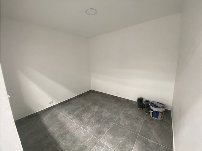 Bodega en arriendo en El Centro, Manizales, 2820 m² · foto 5 de 11