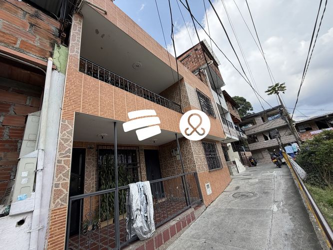 Casa de 4 alcobas en venta en Belén, Medellín, 160 m² · foto 21 de 24