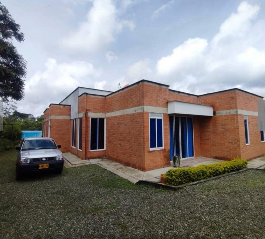 Casa en venta en Combia, Pereira · foto 3 de 16