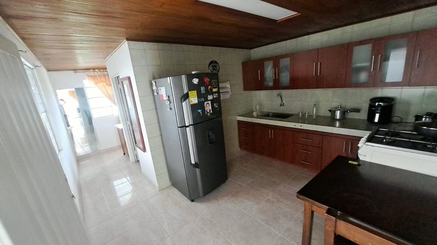 Casa de 4 alcobas en venta en La Legua, Cali, 140 m² · foto 5 de 24