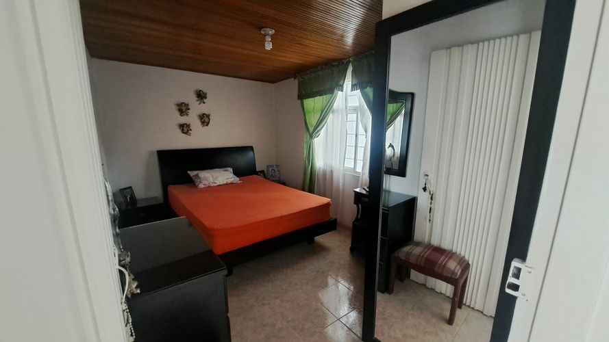 Casa de 4 alcobas en venta en La Legua, Cali, 140 m² · foto 12 de 24