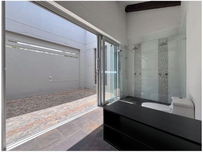 Casa de 3 alcobas en venta en El Porvenir, Rionegro, 450 m² · foto 18 de 21