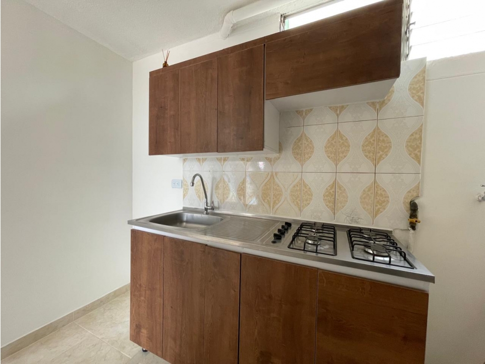 Apartamento en venta en Urbanizacion Arizona, Cali · foto 5 de 20
