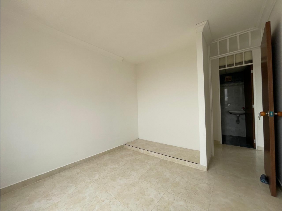 Apartamento en venta en Urbanizacion Arizona, Cali · foto 17 de 20