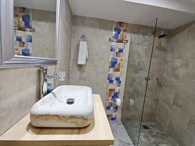 Apartamento de 2 alcobas en venta en Las Palmas, Ricaurte, 58 m² · foto 9 de 24