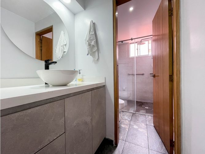 Apartamento de 3 alcobas en venta en Chicó Navarra, Bogotá, 134 m² · foto 12 de 20