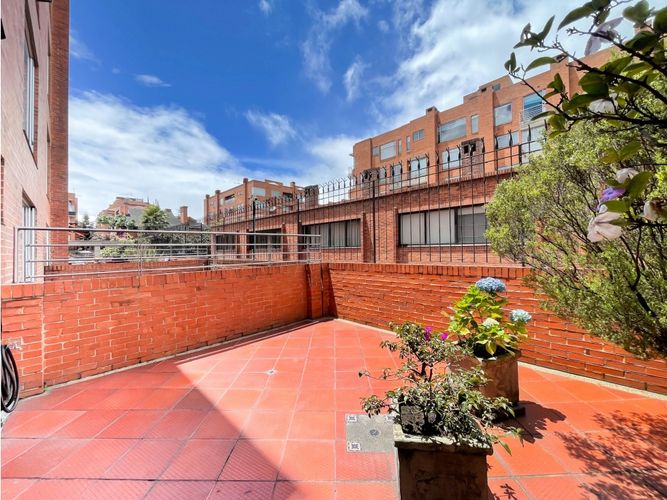 Apartamento de 3 alcobas en venta en Chicó Navarra, Bogotá, 134 m² · foto 20 de 20