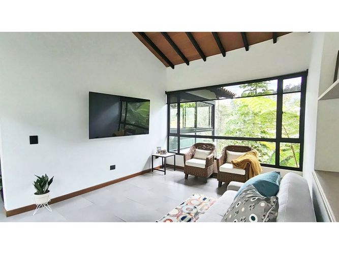 Casa de 3 alcobas en venta en El Retiro, 240 m² · foto 7 de 24