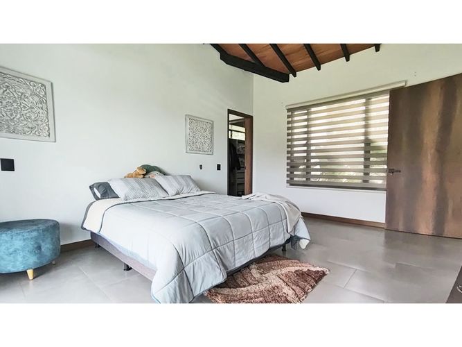 Casa de 3 alcobas en venta en El Retiro, 240 m² · foto 10 de 24