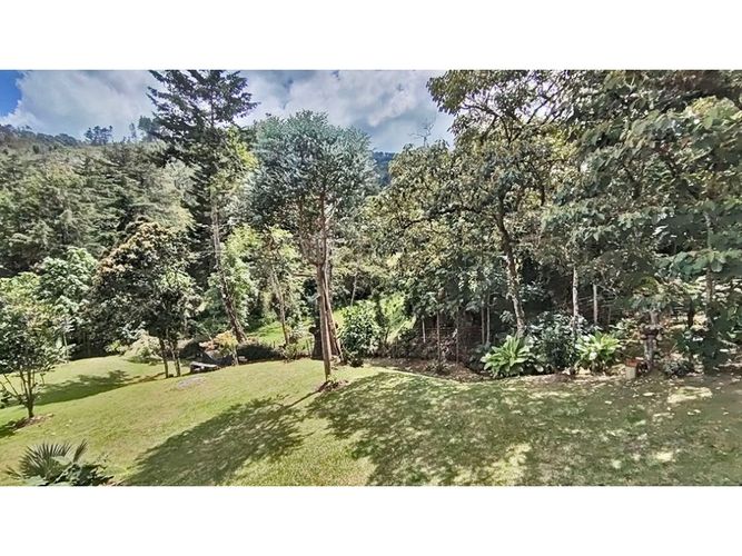 Casa de 3 alcobas en venta en El Retiro, 240 m² · foto 24 de 24