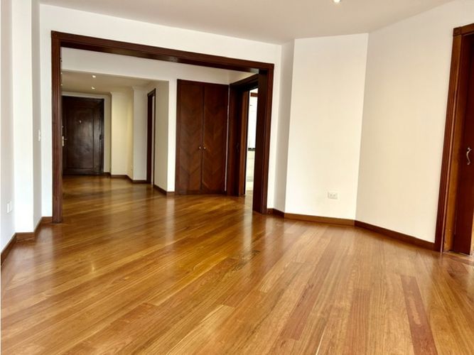 Apartamento en venta en Chicó Reservado, Bogotá · foto 5 de 24