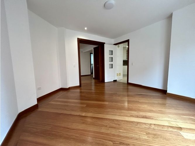 Apartamento en venta en Chicó Reservado, Bogotá · foto 14 de 24