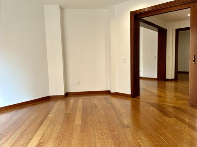 Apartamento en venta en Chicó Reservado, Bogotá · foto 16 de 24