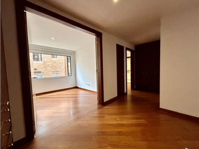 Apartamento en venta en Chicó Reservado, Bogotá · foto 21 de 24