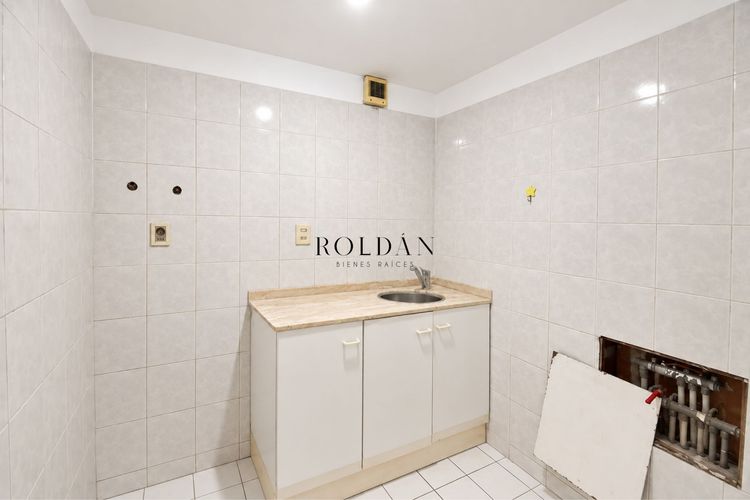 Oficina Alquiler Cordon Torre Del Gaucho 3 Privados 60mts Cuadrados Porteria · Foto 5
