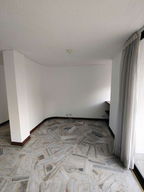 Apartamento de 4 alcobas en venta en Centenario, Cali, 180 m² · foto 3 de 17