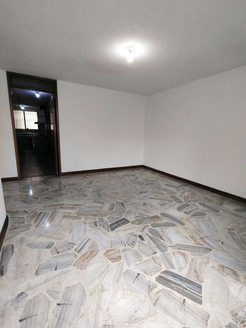 Apartamento de 4 alcobas en venta en Centenario, Cali, 180 m² · foto 10 de 17