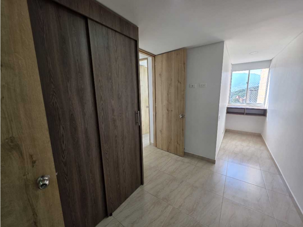 Apartamento en venta en La Pilarica, Medellín · foto 23 de 24