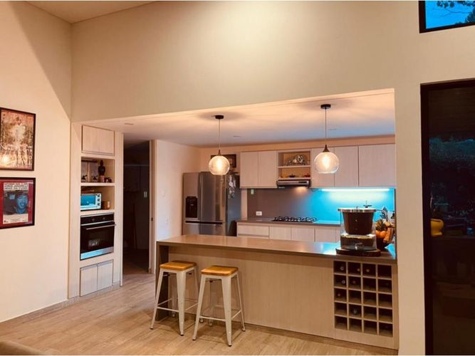 Casa de 4 alcobas en venta en San Jose, Armenia, 500 m² · foto 9 de 23