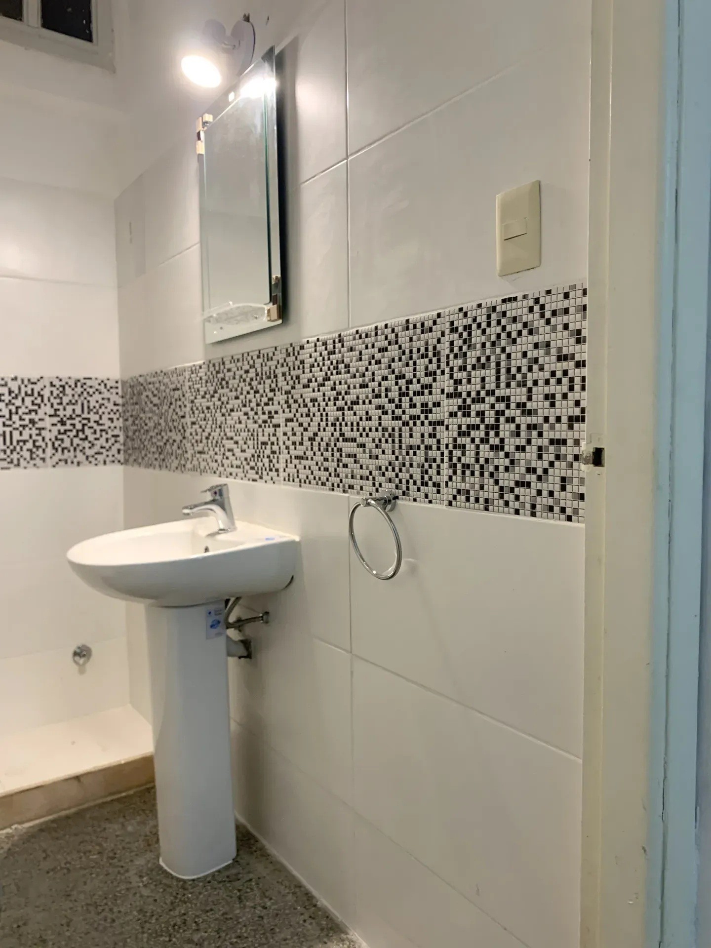 ALQUILER EN AGUADA, 2 DORMITORIOS, PLANTA BAJA AL FRENTE, PATIO LAVADERO, GASTOS COMUNES BAJOS · Foto 9