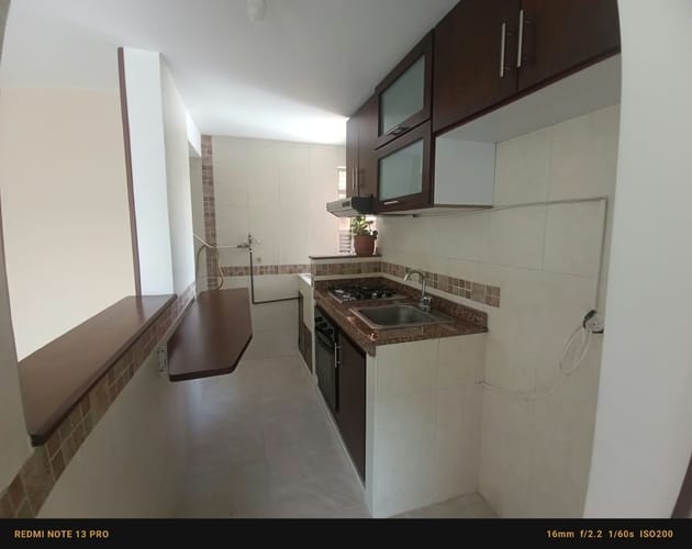 Apartamento de 2 alcobas en venta en Cañaverales, Cali, 60 m² · foto 5 de 24