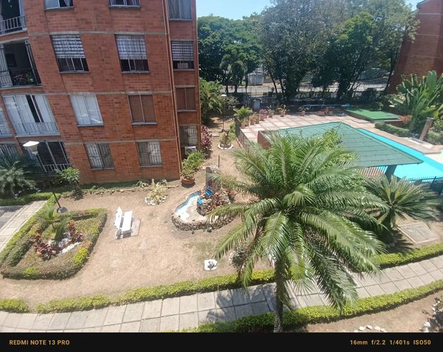 Apartamento de 2 alcobas en venta en Cañaverales, Cali, 60 m² · foto 10 de 24