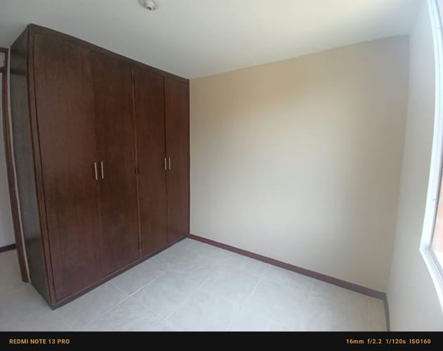 Apartamento de 2 alcobas en venta en Cañaverales, Cali, 60 m² · foto 13 de 24