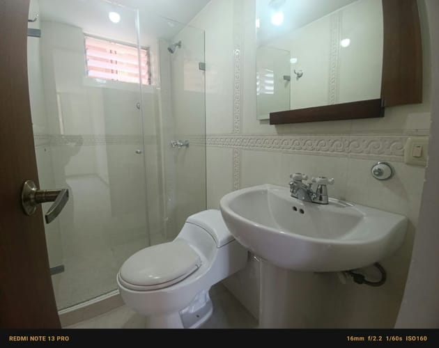 Apartamento de 2 alcobas en venta en Cañaverales, Cali, 60 m² · foto 16 de 24