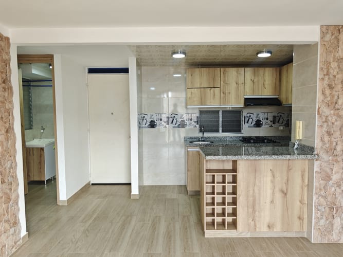 Apartamento de 2 alcobas en venta en Las Palmas, Ricaurte, 53 m² · foto 4 de 24