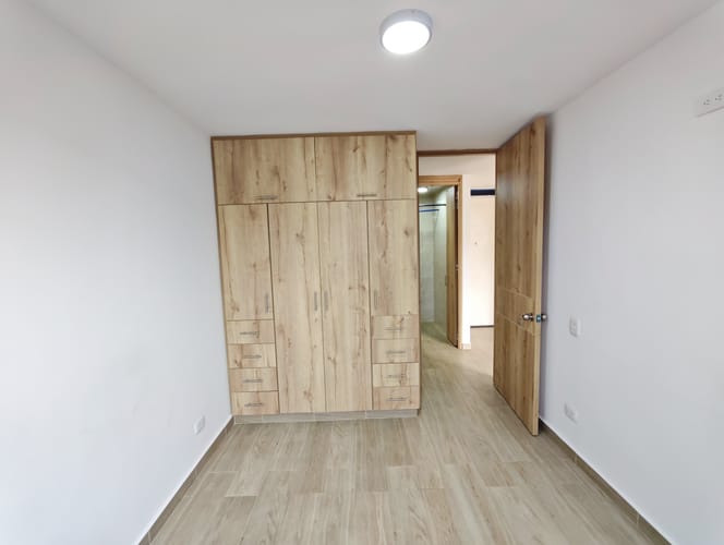 Apartamento de 2 alcobas en venta en Las Palmas, Ricaurte, 53 m² · foto 8 de 24