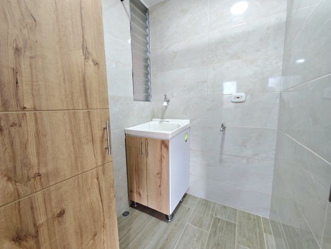 Apartamento de 2 alcobas en venta en Las Palmas, Ricaurte, 53 m² · foto 11 de 24